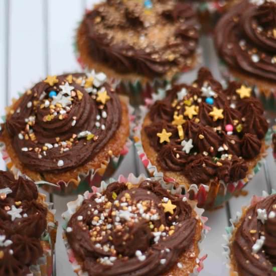 Banana and chocolate cupcakes