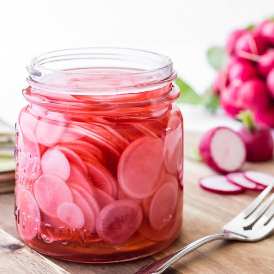 Quick Pickled Radishes