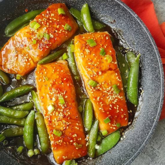 One Pan Sriracha Teriyaki Salmon