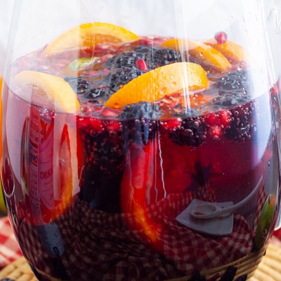 Pomegranate Sangria (alcohol-free)