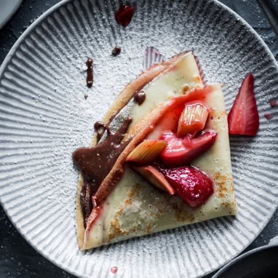 Roasted Strawberry Rhubarb Crêpes