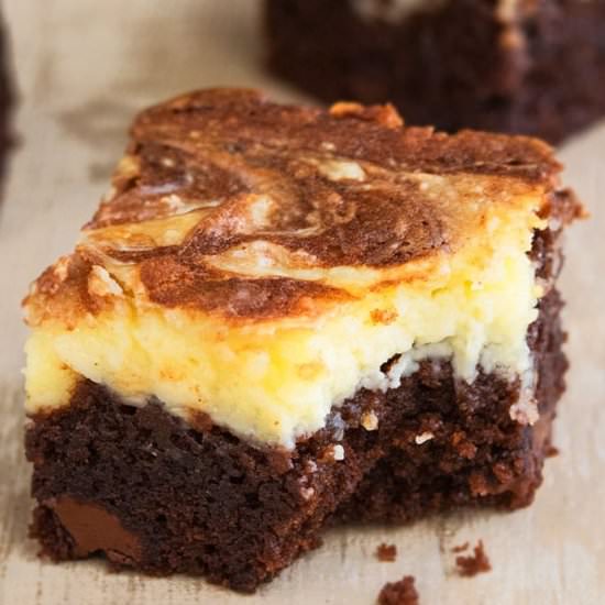 Cheesecake Brownies