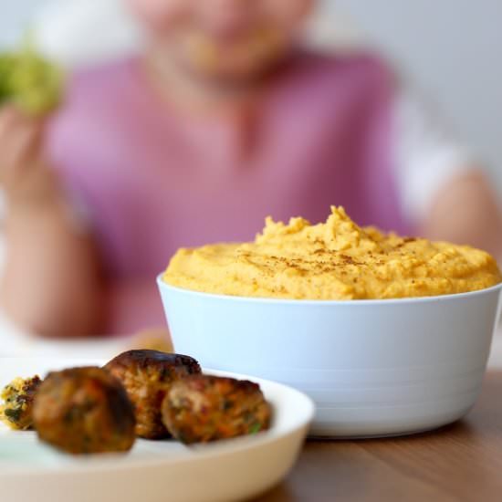 Curried Carrot White Bean Hummus