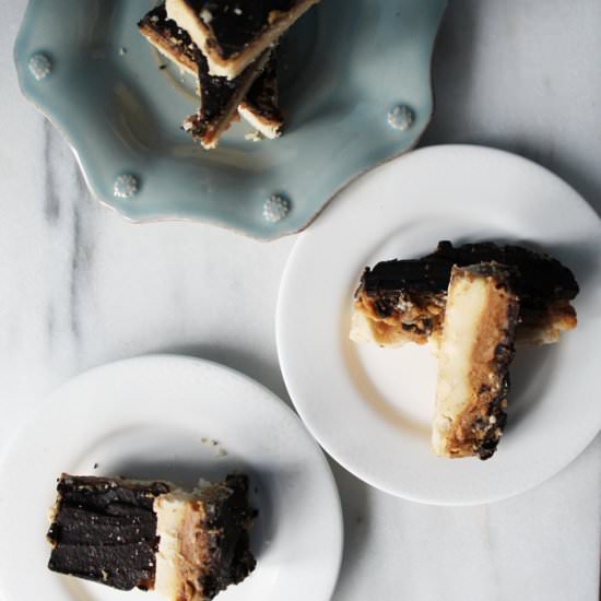 Homemade Paleo Twix Bars