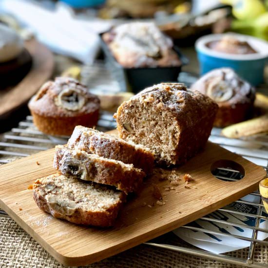 Banana, pecan and coconut loaf