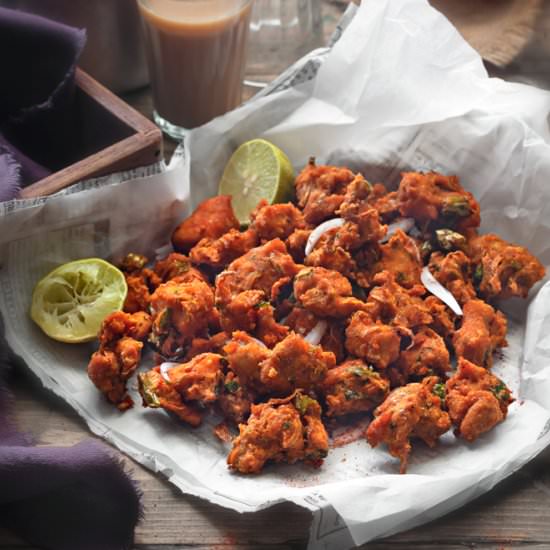Crispy Chicken Pakora (Fritters)
