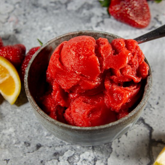 Homemade Strawberry Sorbet