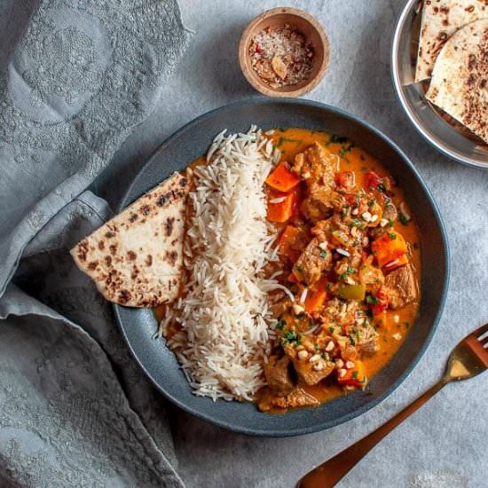 Slow Cooker Beef Korma Curry