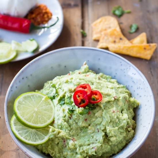 The Best Easy Guacamole