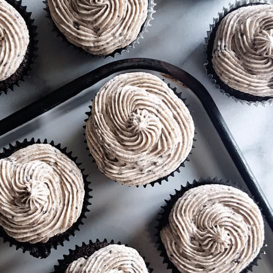 Cookies & Cream Cupcakes