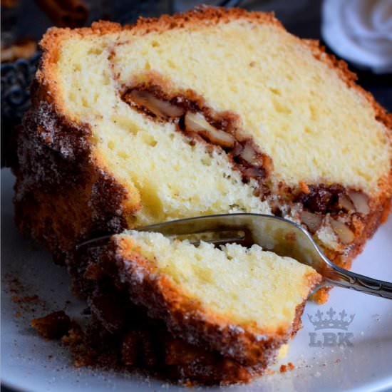 Walnut Cinnamon Bundt Cake