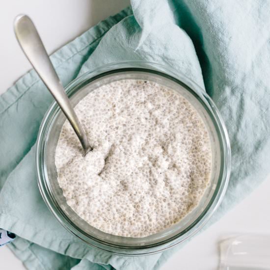 Simple Vanilla Chia Pudding