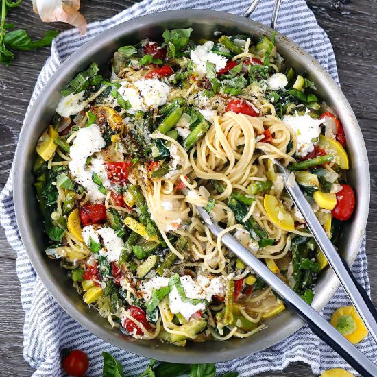 Spaghetti with Burrata and Veggies
