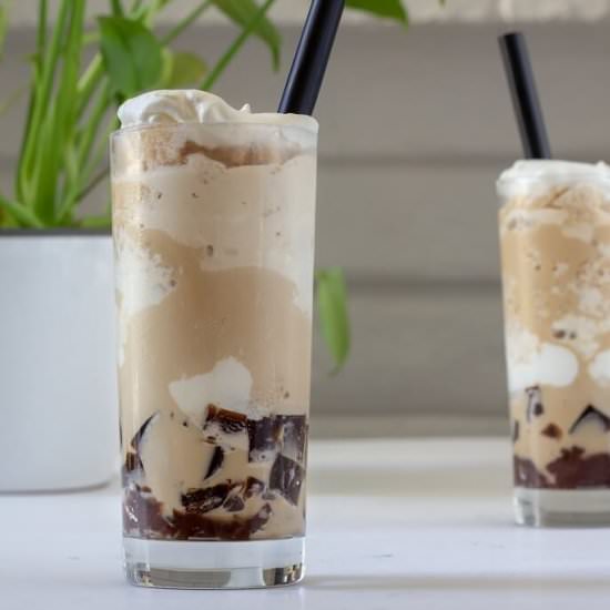 Frozen Coffee with Coffee Jelly