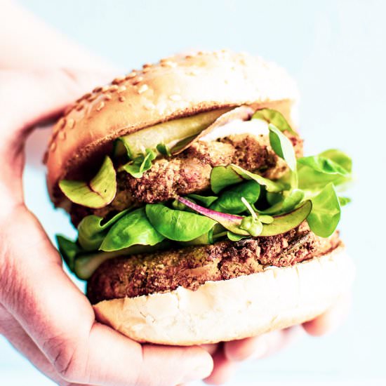 Homemade Vegan Veggie Burgers