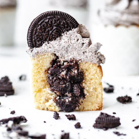 Oreo Cupcakes w/ Chocolate Ganache