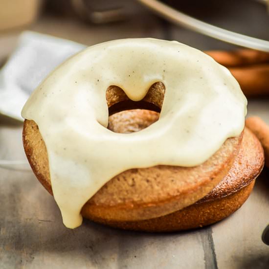 Baked Chai Latte Doughnuts