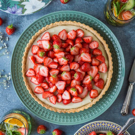 Vegan strawberry tart