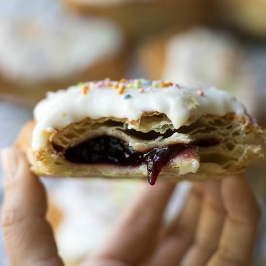 Air Fryer Puff Pastry Pop Tarts