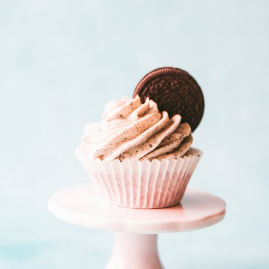 Oreo Cupcakes With Oreo Buttercream