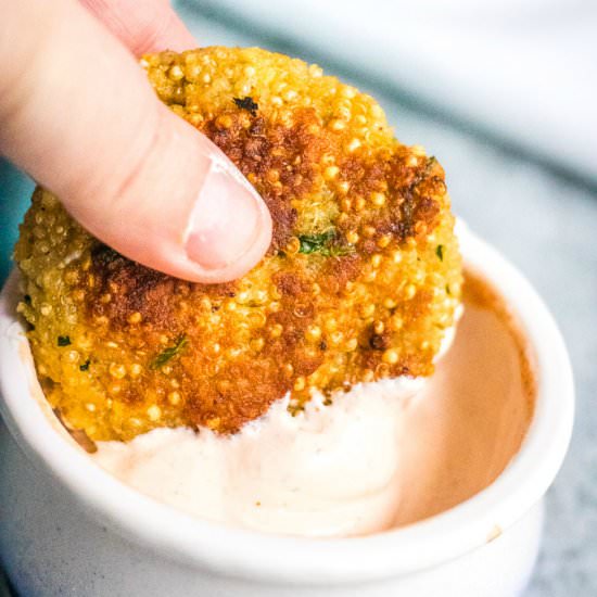 Quinoa Patties with Sriracha “Dip”