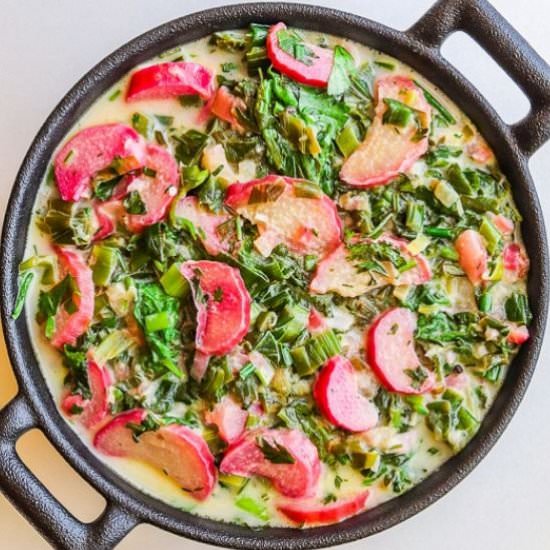 SAVORY RHUBARB WITH RADISH LEAVES
