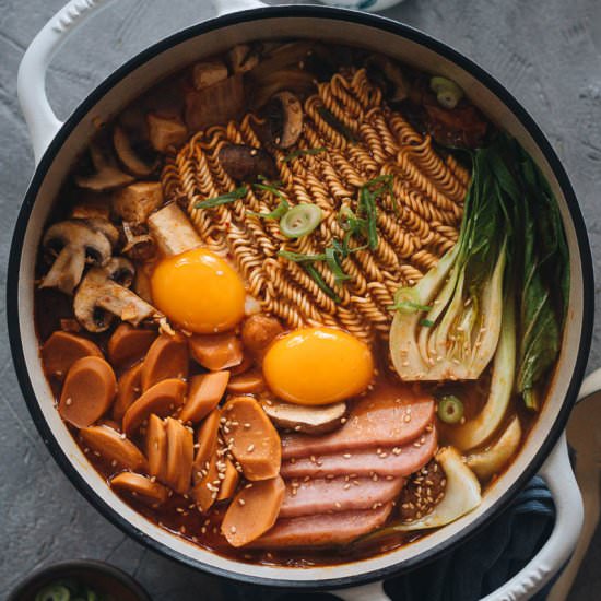 Korean Army Stew (Budae Jjigae)