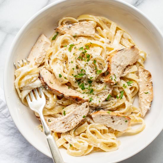 Grilled Chicken Fettuccine Alfredo
