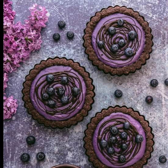 Chocolate cookie tarts