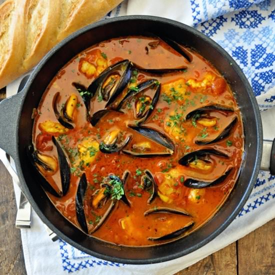 One-Pot Spicy Spanish Seafood Stew