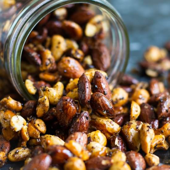 COFFEE GLAZED NUTS