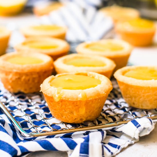 Lemon shortbread tarts