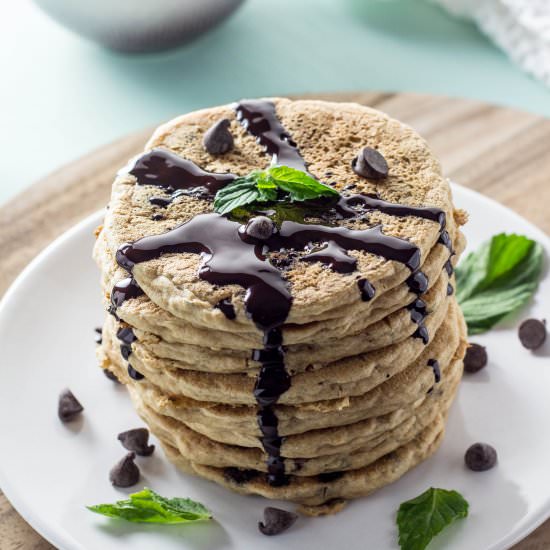 mint chocolate chip pancakes