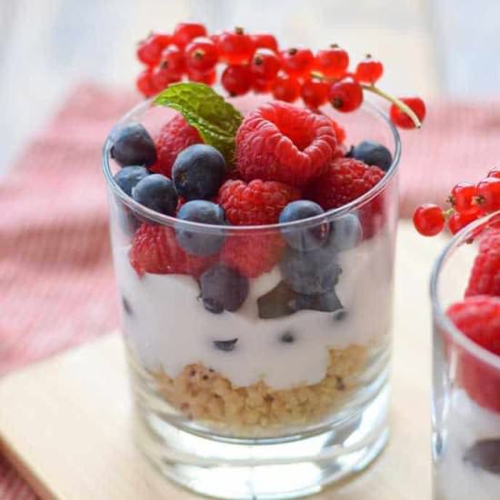 High Protein Quinoa Yogurt Parfait