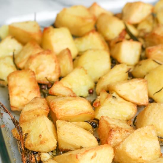 Rosemary Garlic Roasted Potatoes
