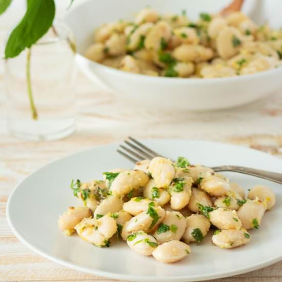 Garlic and Ginger Butter Beans