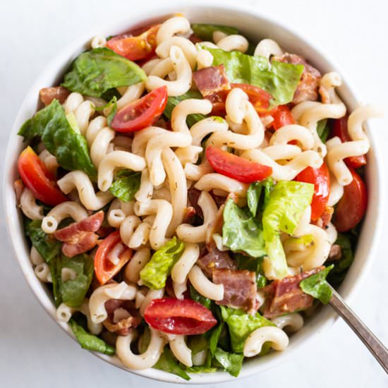 Low FODMAP BLT Pasta Salad