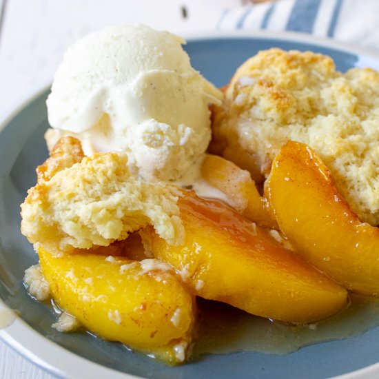 Homemade Peach Cobbler