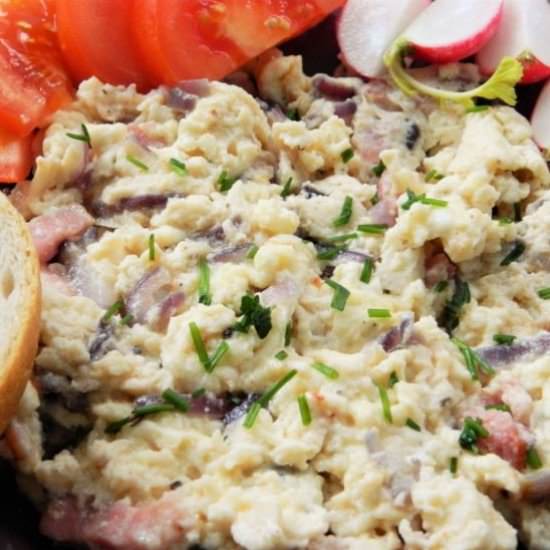 Best Scrambled Eggs Recipe
