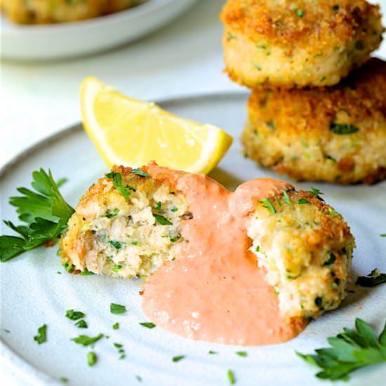 Shrimp Cakes w/ Red Pepper Mayo