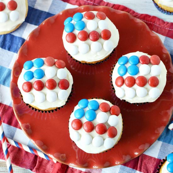 Red White & Blue M&Ms Flag Cupcakes