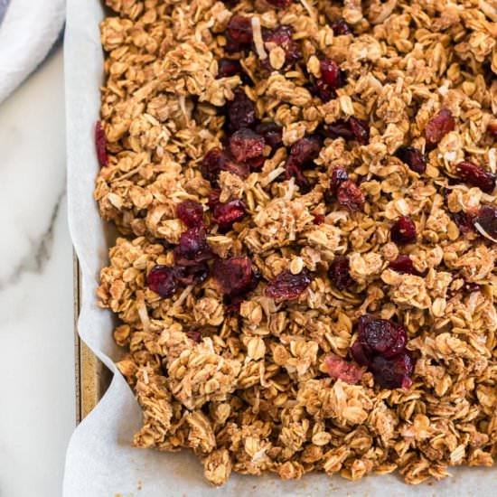 Homemade Cinnamon Granola