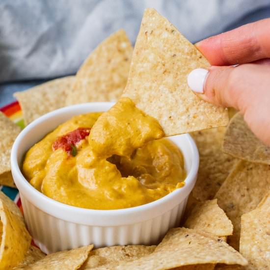 Vegan Cheese Queso Dip