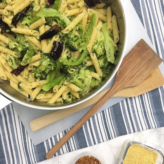 Pasta Aglio e Olio (Garlic & Oil)
