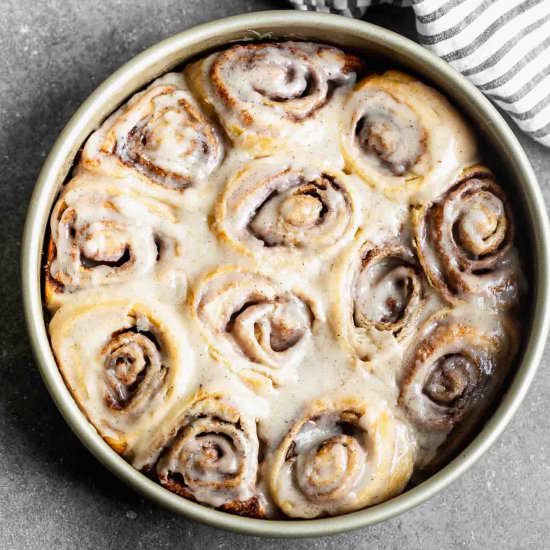 5-Ingredient Cinnamon Rolls