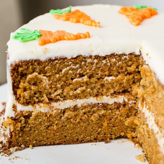 MY FAVORITE CARROT CAKE