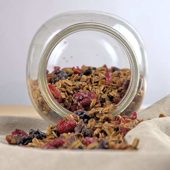Easy Healthy Granola