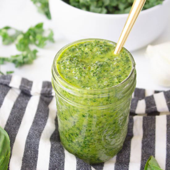 Vegan Kale Pesto