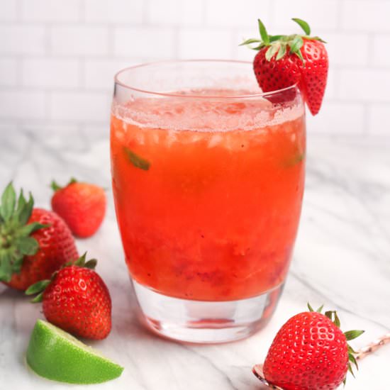 Strawberry Mint Julep Cocktail