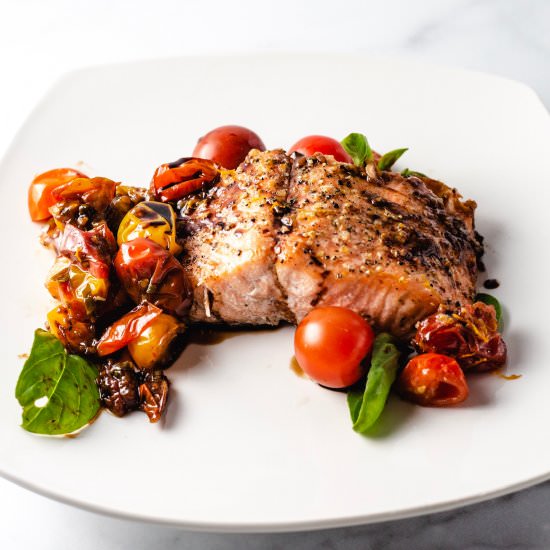 Baked Salmon with Balsamic Tomaotes